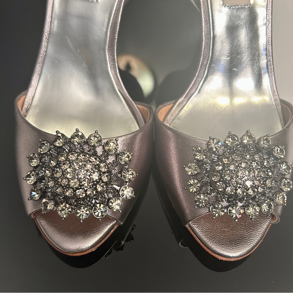 Badgley Mischka Lacie Silver Heels